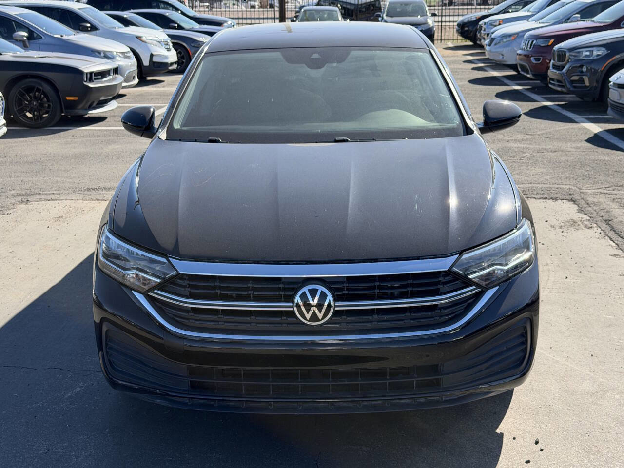 Used 2023 Volkswagen Jetta SE image 16