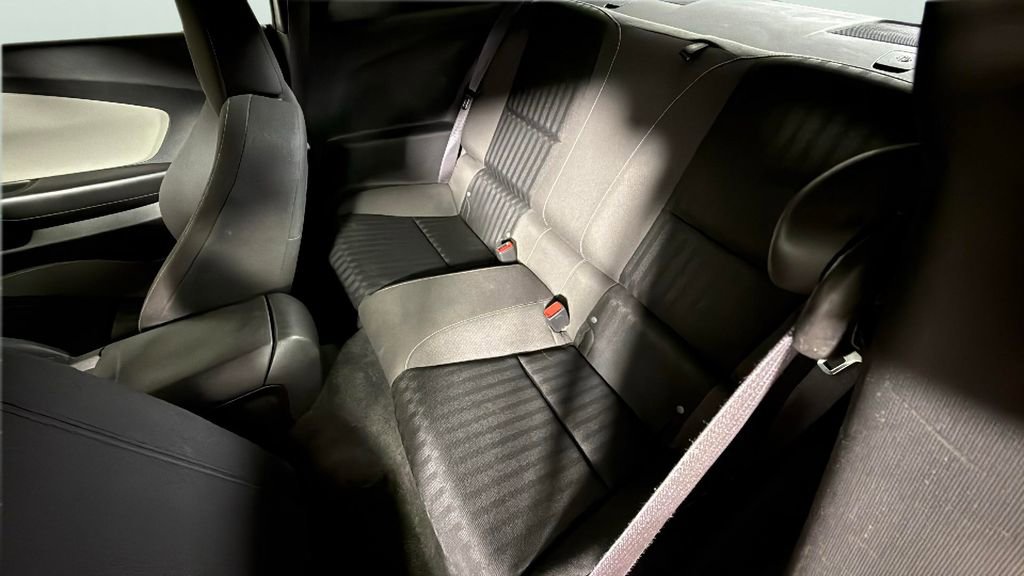 Used 2015 Chevrolet Camaro LS RWD image 27