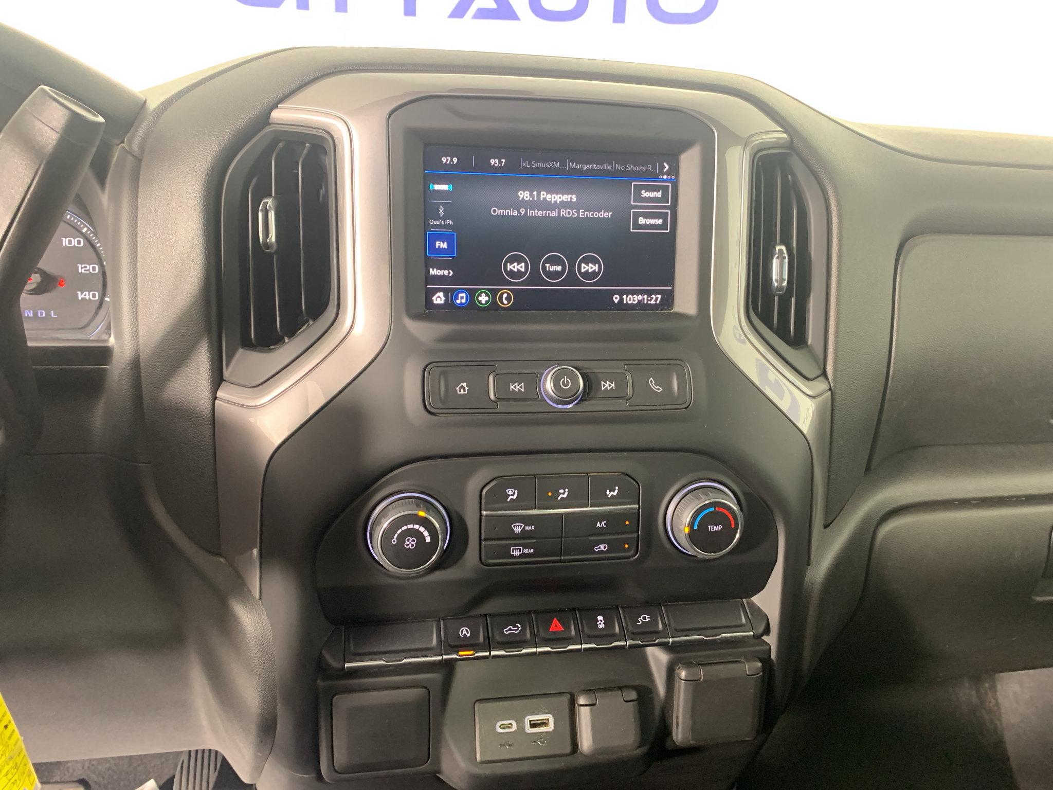 Used 2022 Chevrolet Silverado 1500 Custom AWD/4WD image 22