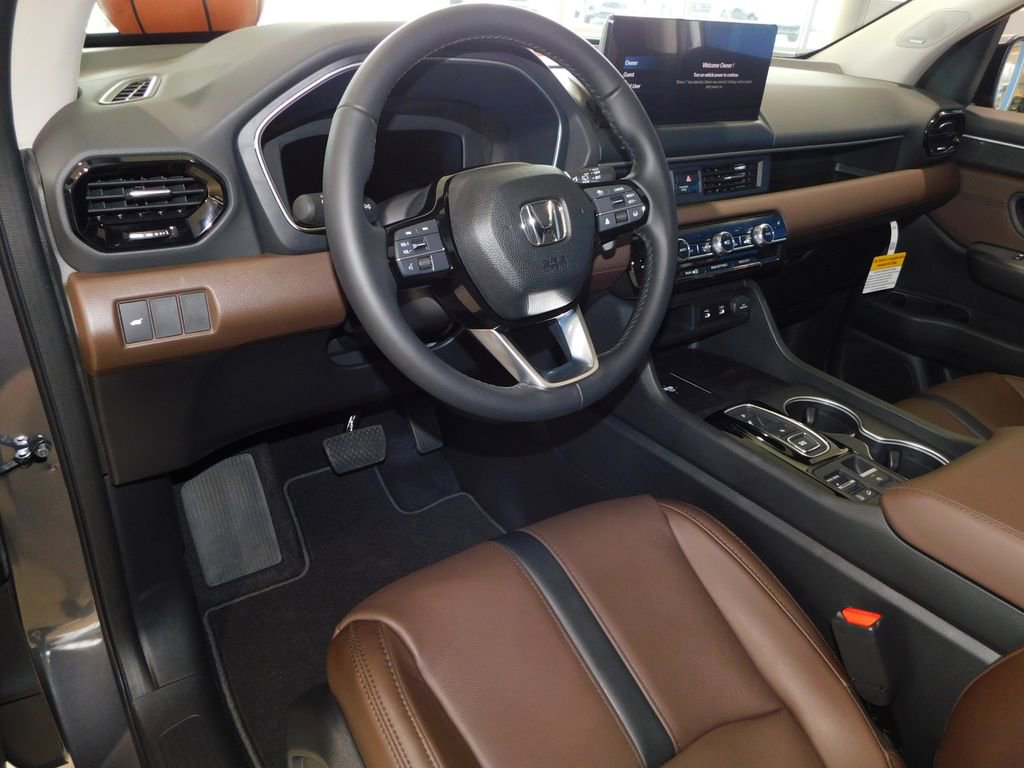 New 2026 Honda Pilot Touring image 12