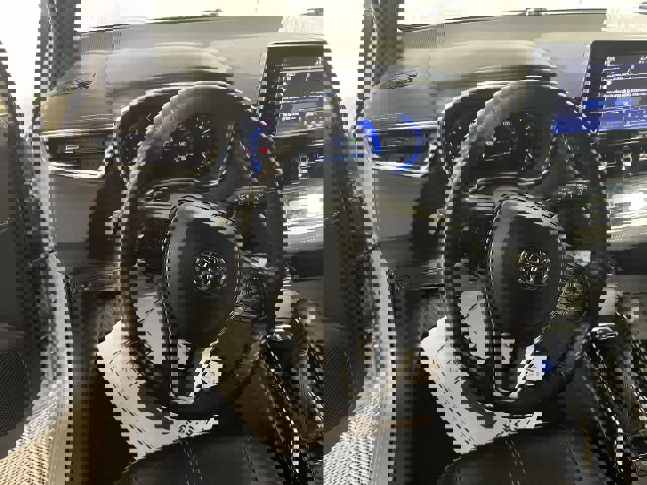 Used 2022 Toyota Corolla XSE image 16