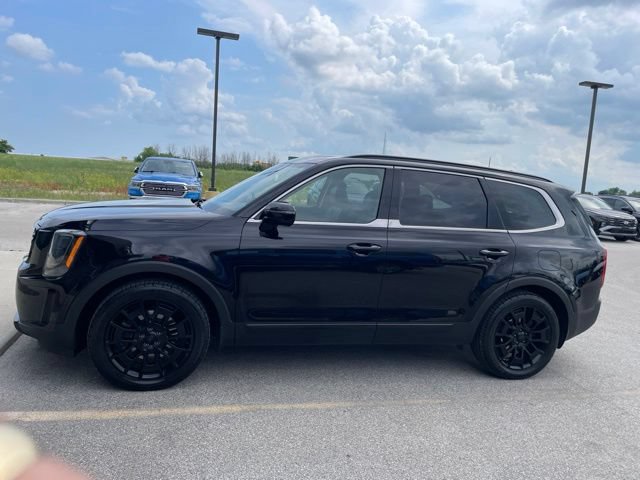 Used 2021 Kia Telluride SX AWD/4WD image 3