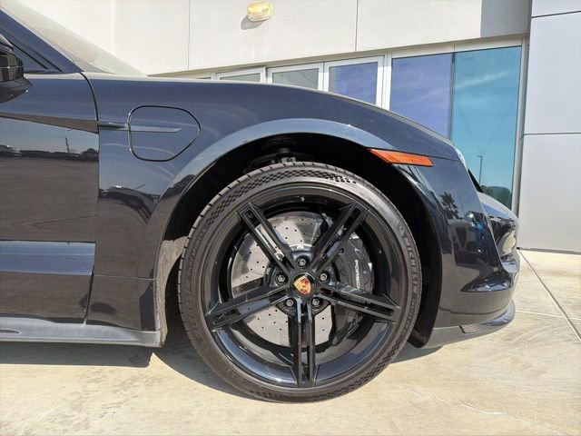 Used 2021 Porsche Taycan Turbo S AWD/4WD image 10