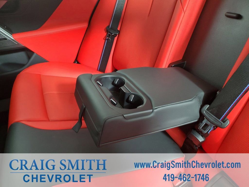 Used 2025 BMW M5 w/ Executive Package image 30