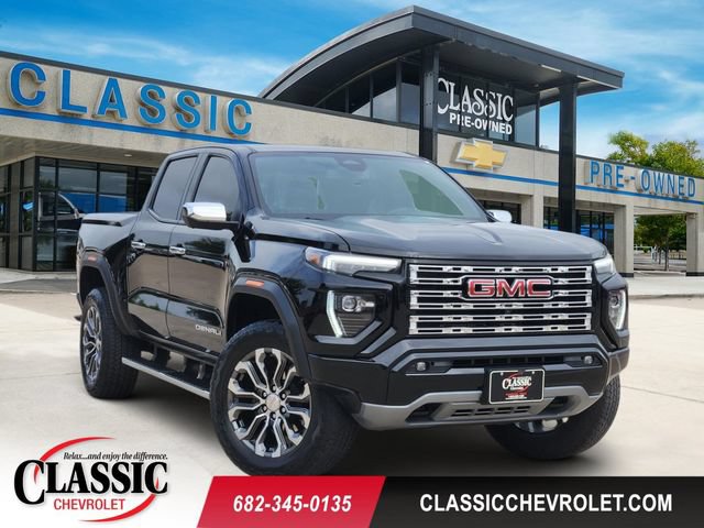 Used 2024 GMC Canyon Denali AWD/4WD image 1