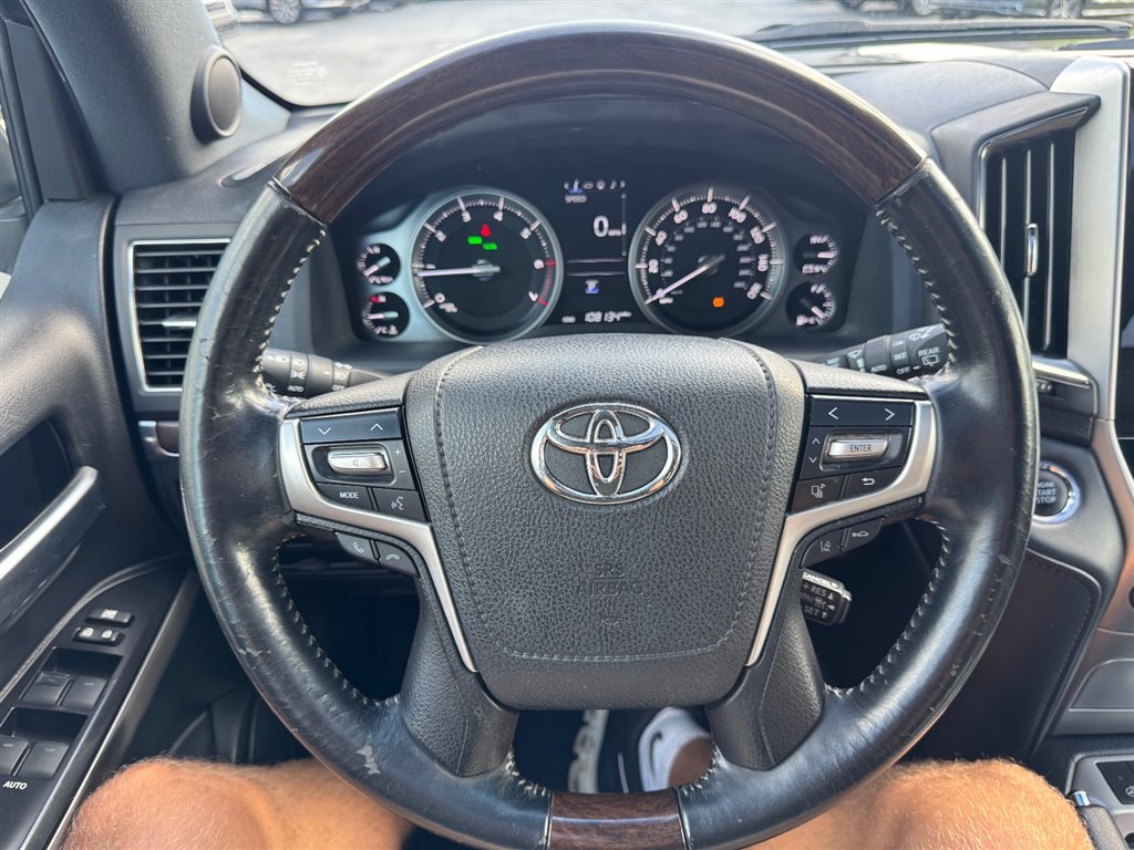 Used 2019 Toyota Land Cruiser AWD/4WD image 11