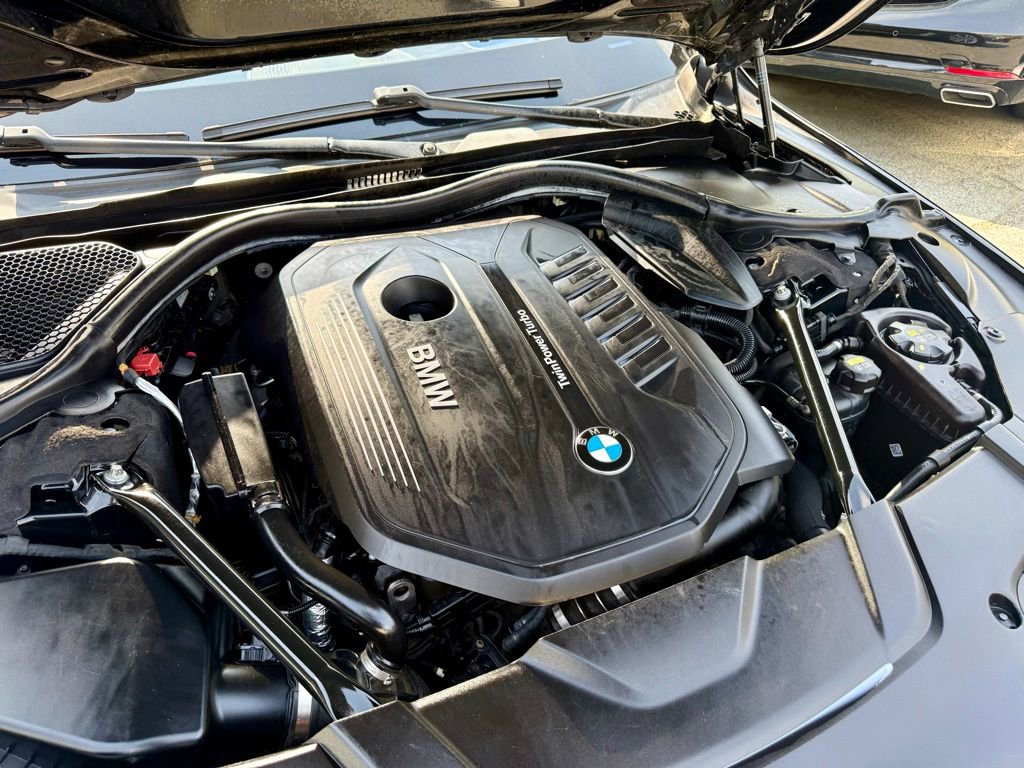 Used 2017 BMW 740i RWD image 5