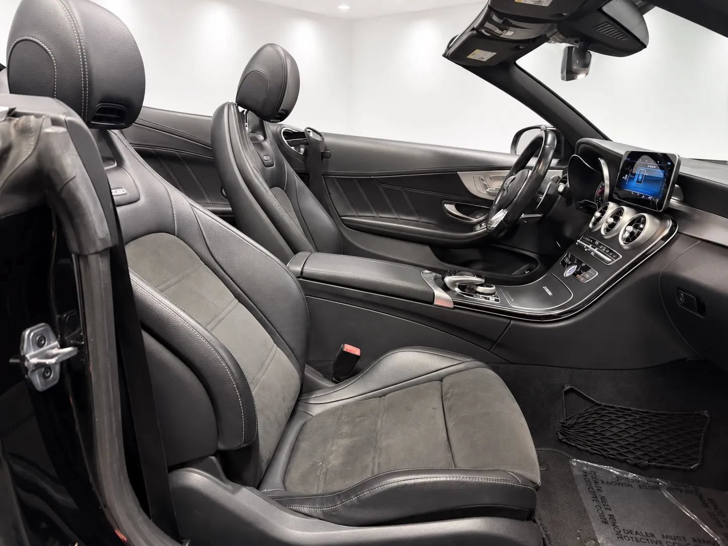 Used 2019 Mercedes-Benz C 63 AMG Cabriolet image 18