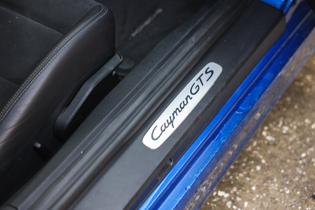 Used 2015 Porsche Cayman GTS RWD image 29