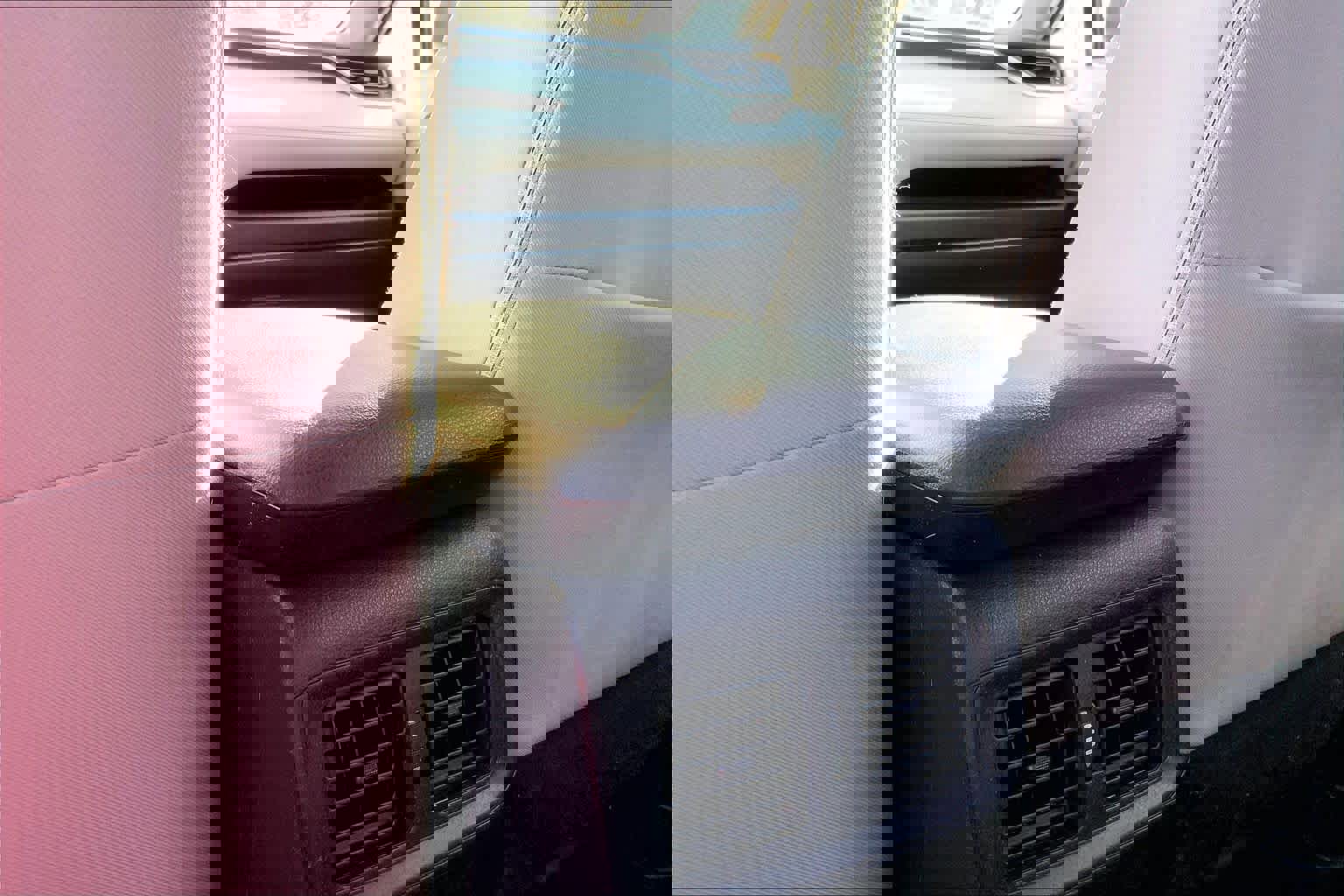 Used 2021 Toyota RAV4 XLE w/ Convenience Package AWD/4WD image 35