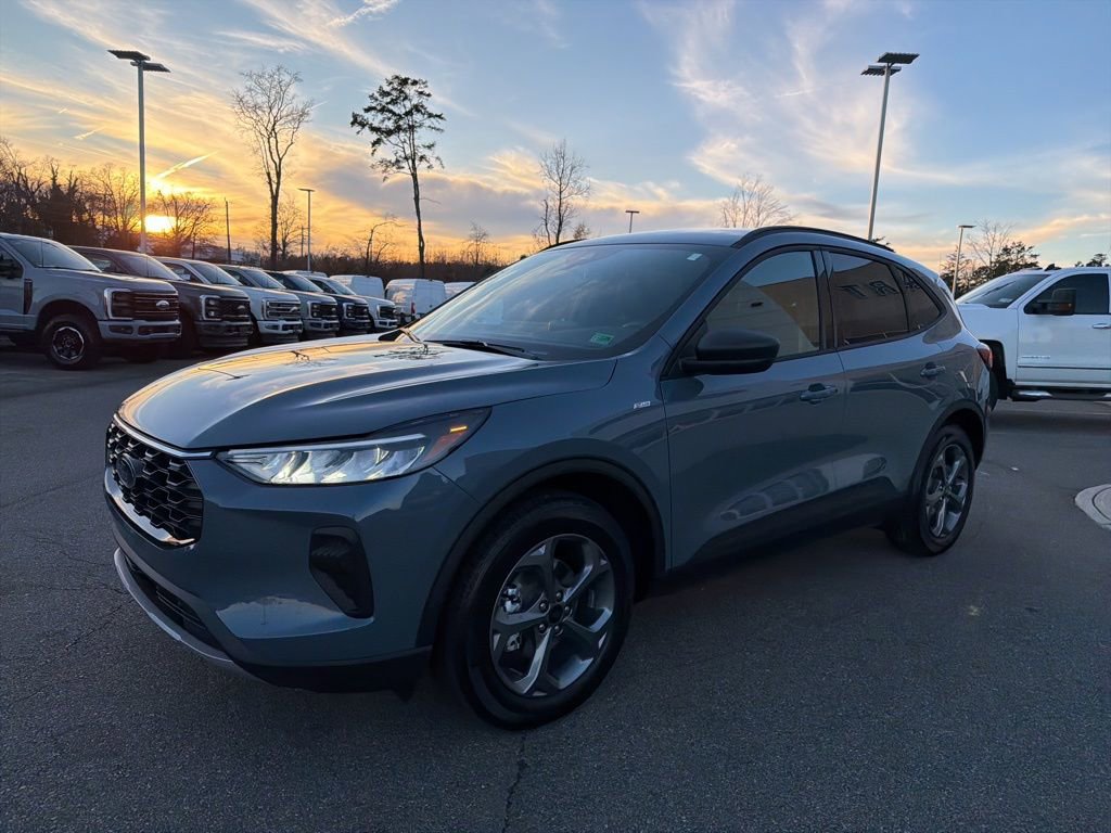 New 2026 Ford Escape ST-Line image 7