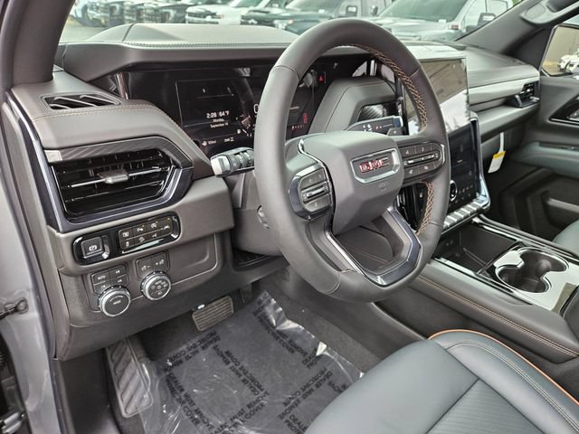 New 2026 GMC Yukon AT4 AWD/4WD image 25