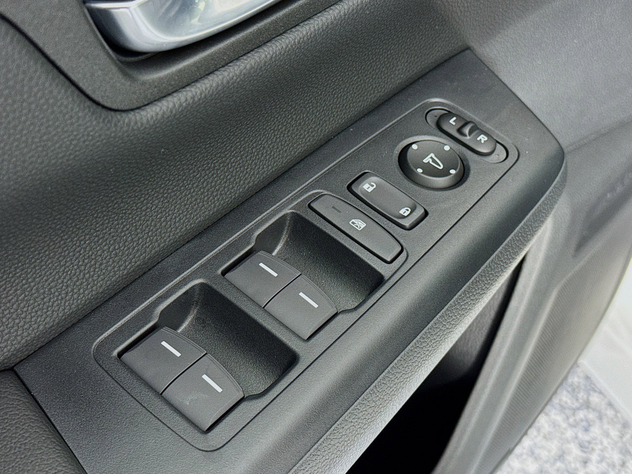 New 2026 Honda CR-V Sport-L image 17