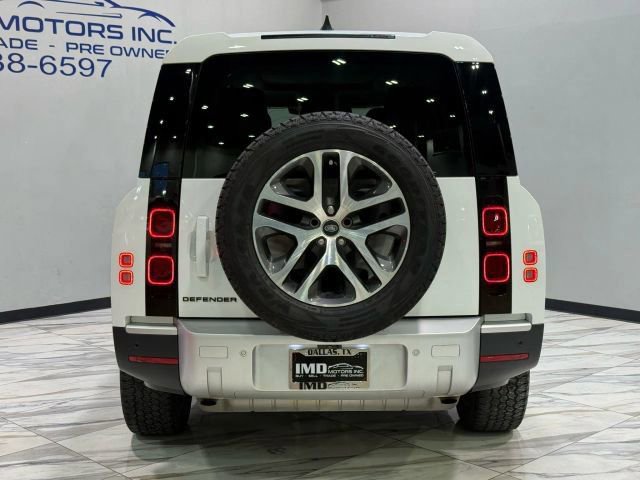 Used 2024 Land Rover Defender 130 S image 57