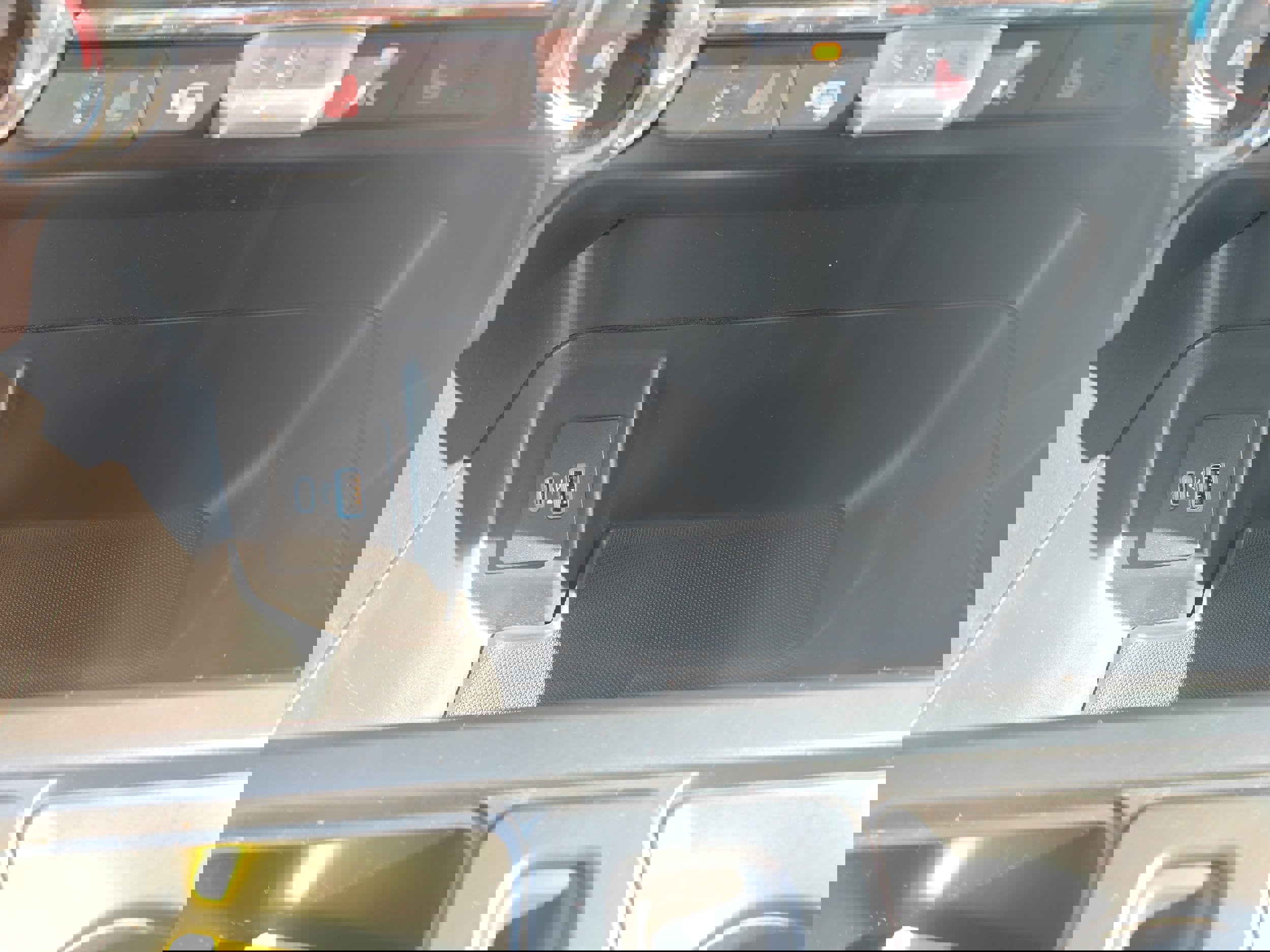 Used 2021 Ford F150 XLT w/ Equipment Group 302A High image 15