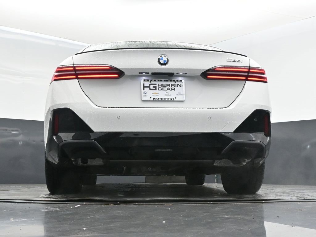 New 2026 BMW 530i w/ M Sport Package image 41