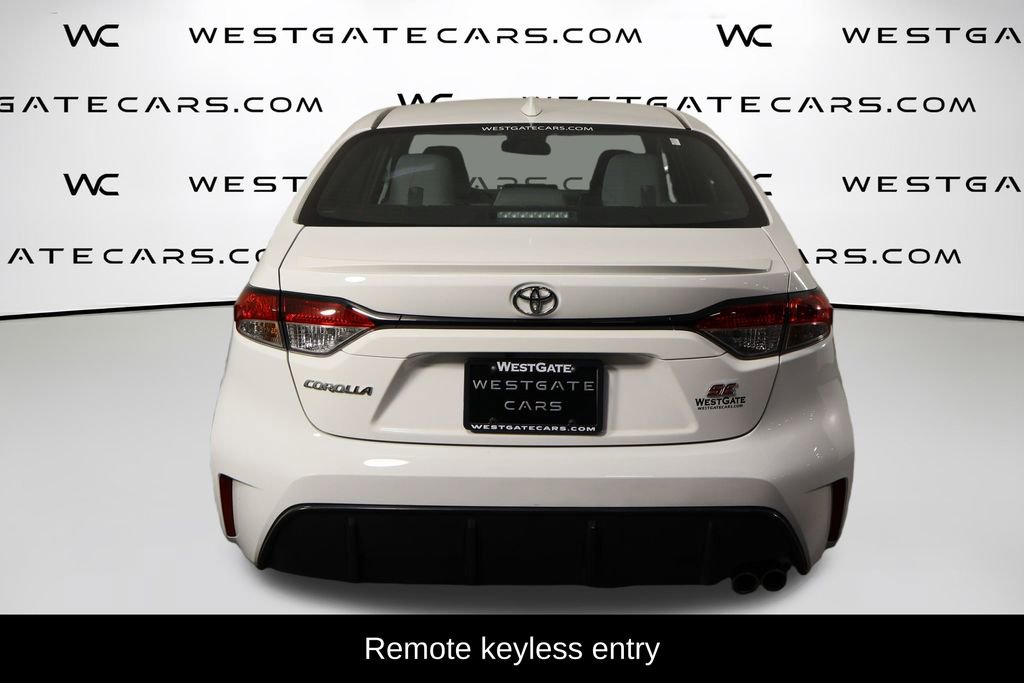 Used 2024 Toyota Corolla SE image 4
