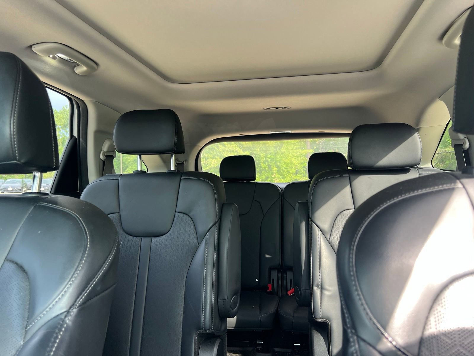 Used 2022 Kia Sorento SX w/ Panoramic Sunroof Package AWD/4WD image 31