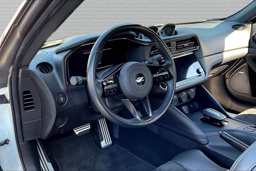 Used 2023 Nissan Z w/ Floor Mat Package (L93) RWD image 15