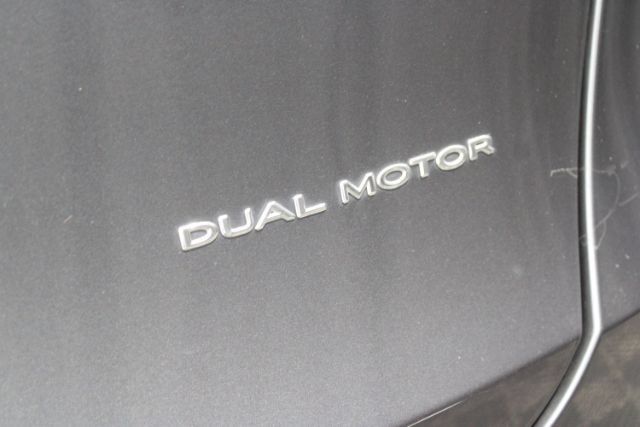 Used 2021 Tesla Model Y Long Range AWD/4WD image 9