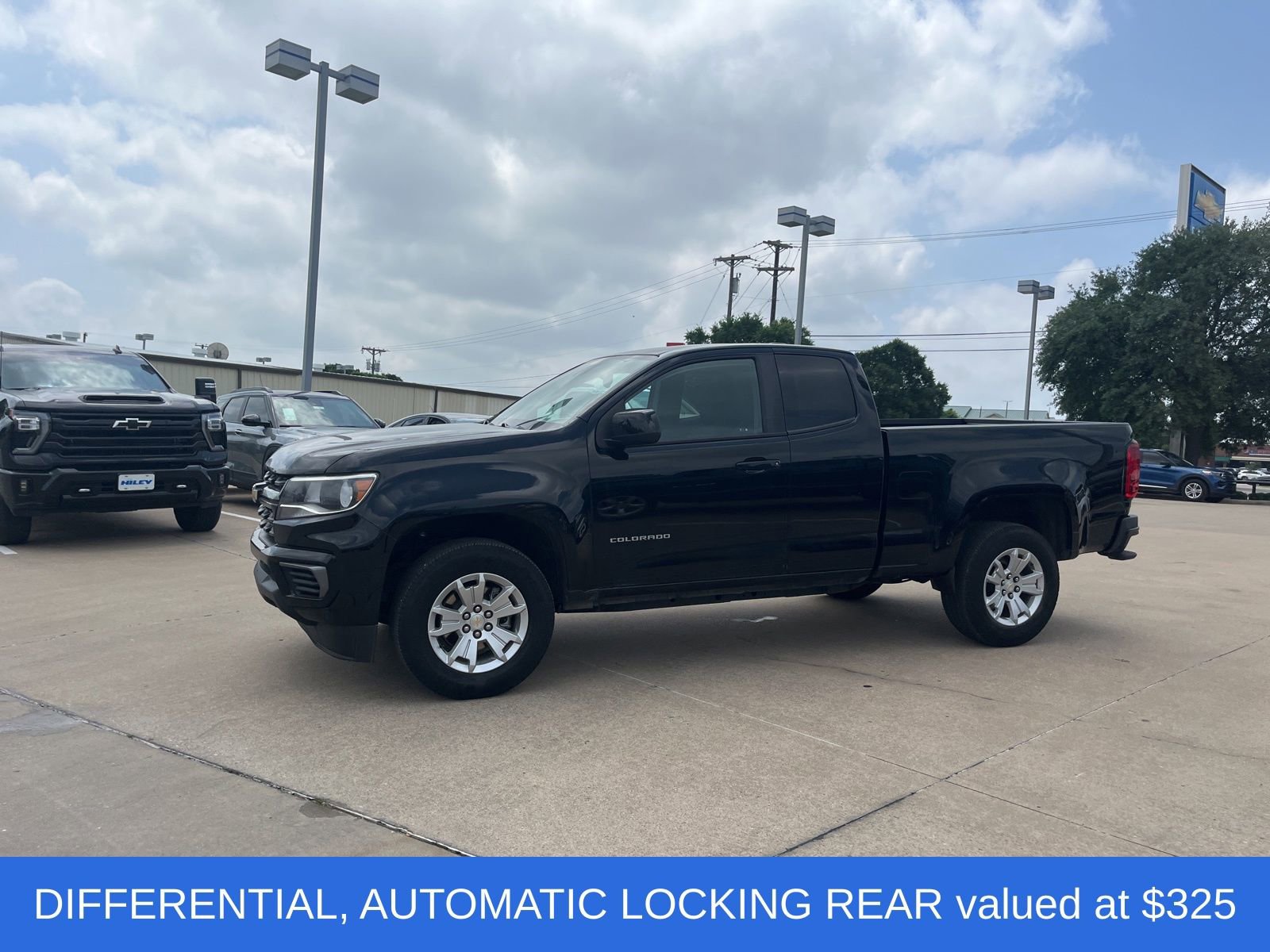 Used 2022 Chevrolet Colorado LT w/ Fleet Safety Package RWD image 4