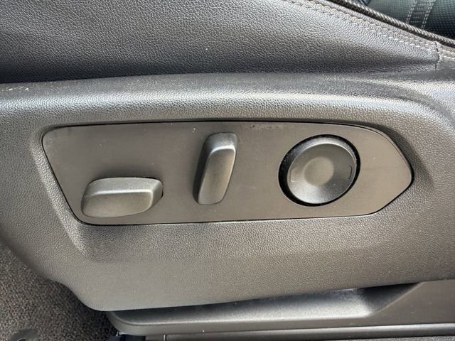 Used 2024 Chevrolet Silverado 2500 High Country w/ High Country Premium Package AWD/4WD image 28