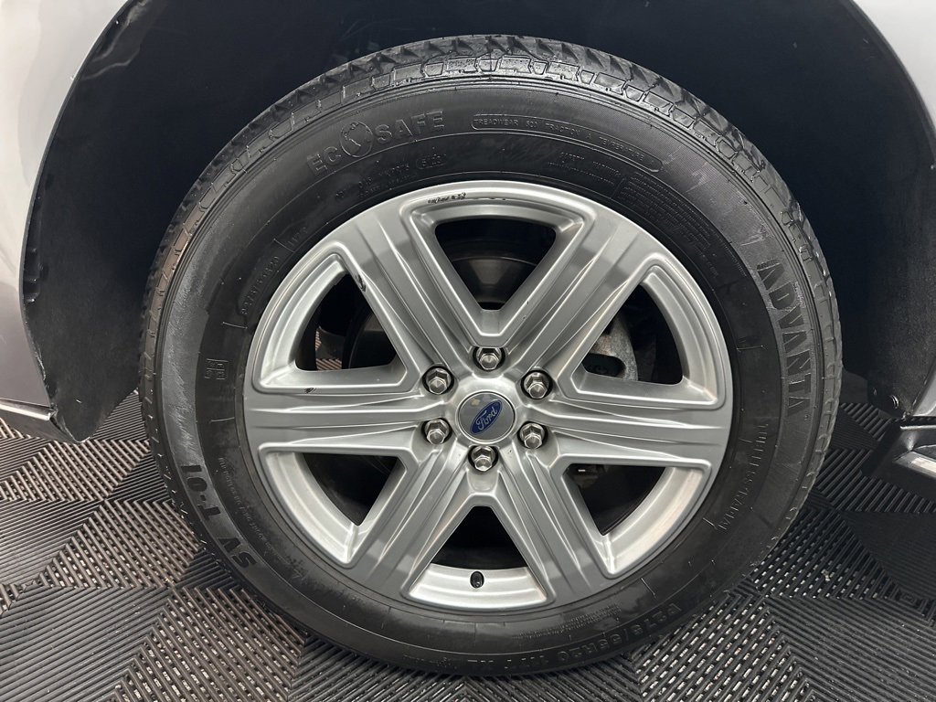 Used 2021 Ford Expedition XLT image 40