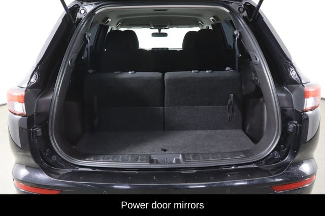 Used 2024 Mitsubishi Outlander ES image 11