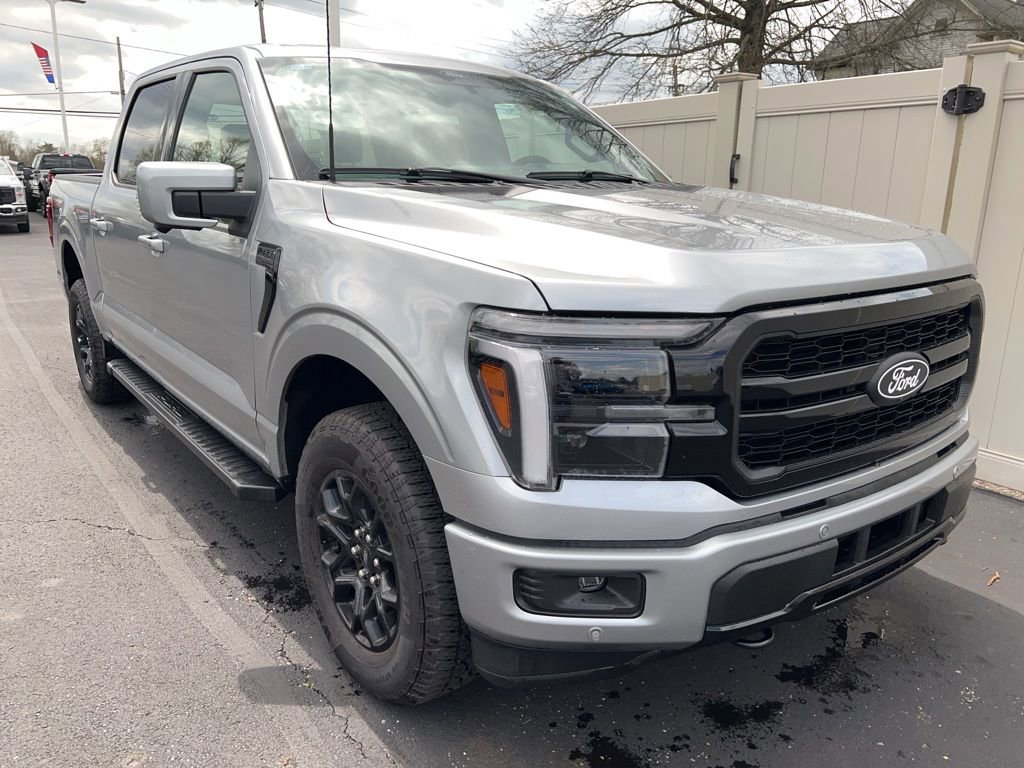 Used 2025 Ford F150 Lariat AWD/4WD image 2