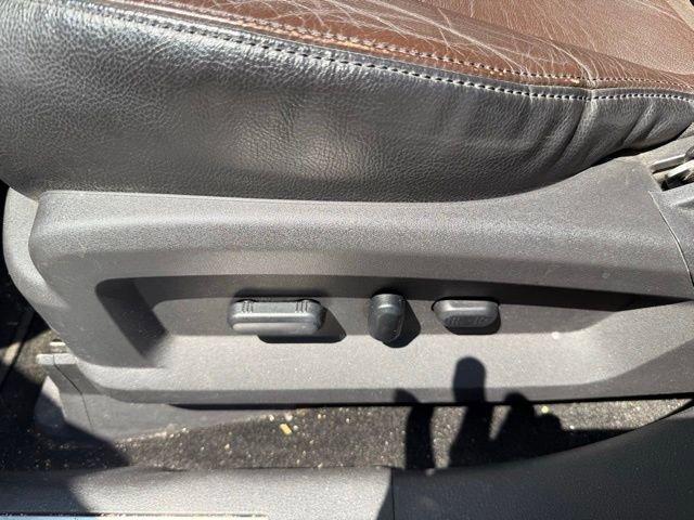 Used 2013 Ford Edge Limited FWD image 30