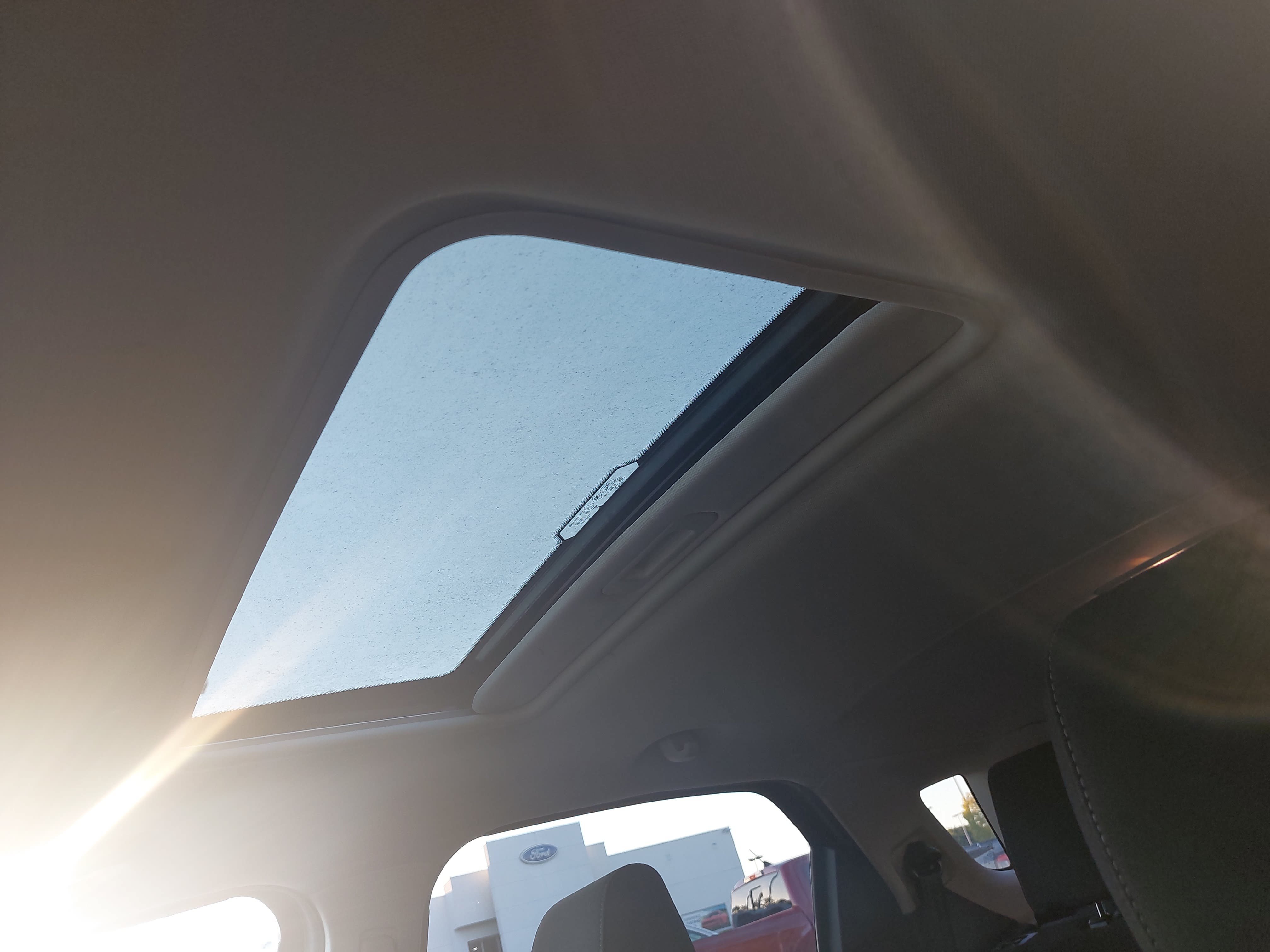 Used 2018 Ford EcoSport SE FWD image 30