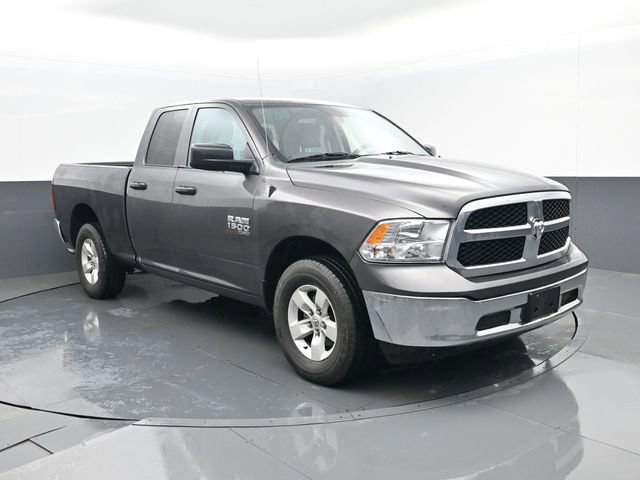 Used 2024 RAM 1500 Classic SLT image 3