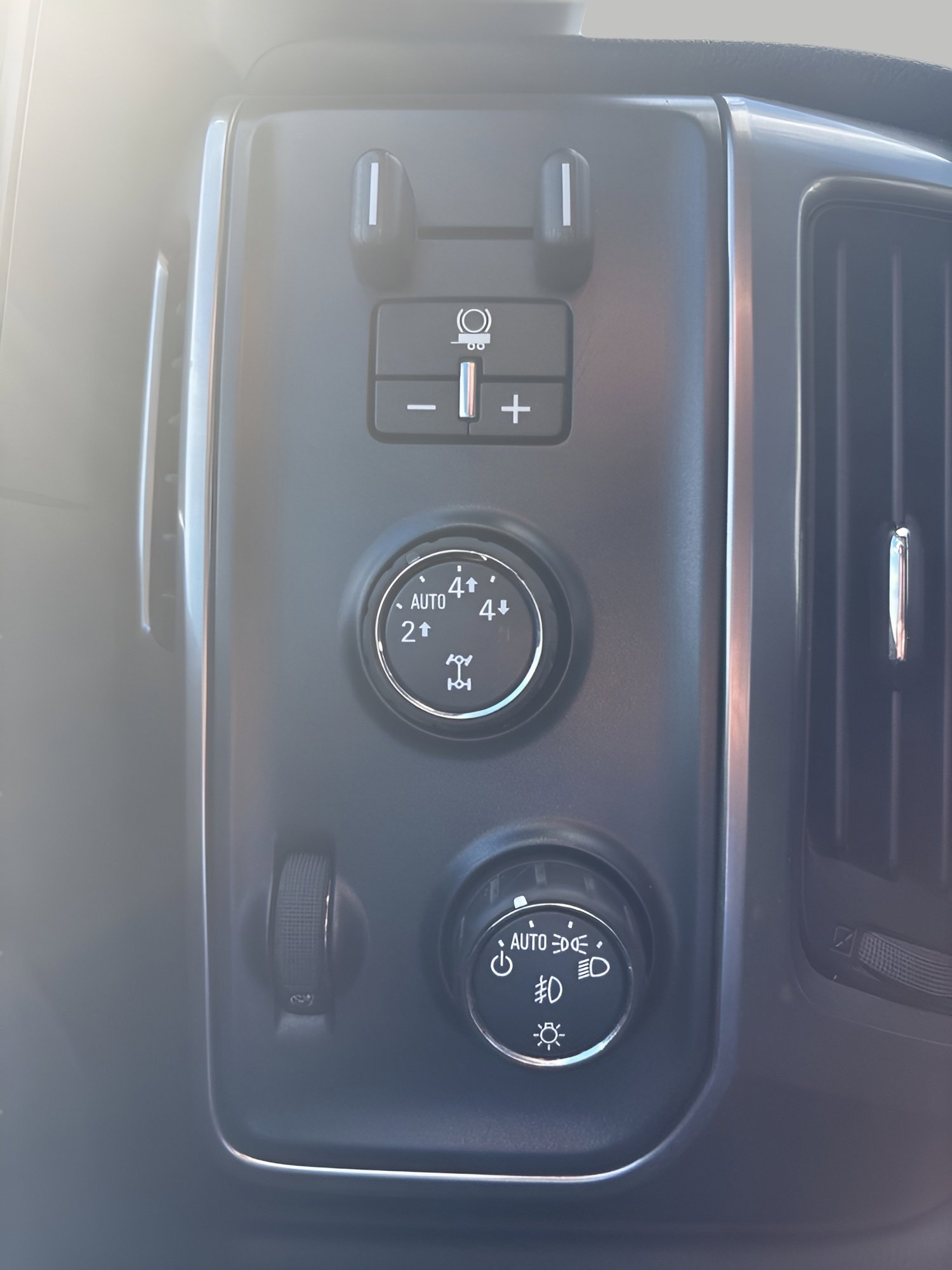 Used 2014 Chevrolet Silverado 1500 LT w/ All Star Edition image 21