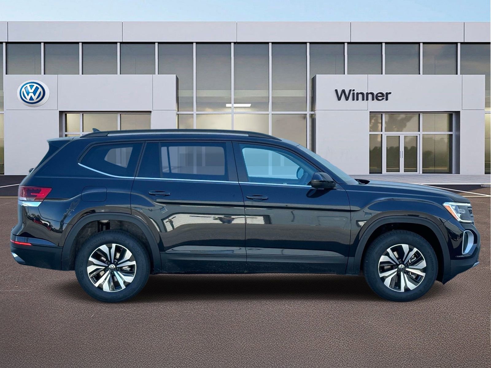 New 2026 Volkswagen Atlas SE FWD image 6