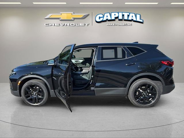 Used 2023 Chevrolet Blazer LT w/ Driver Confidence Package FWD image 9