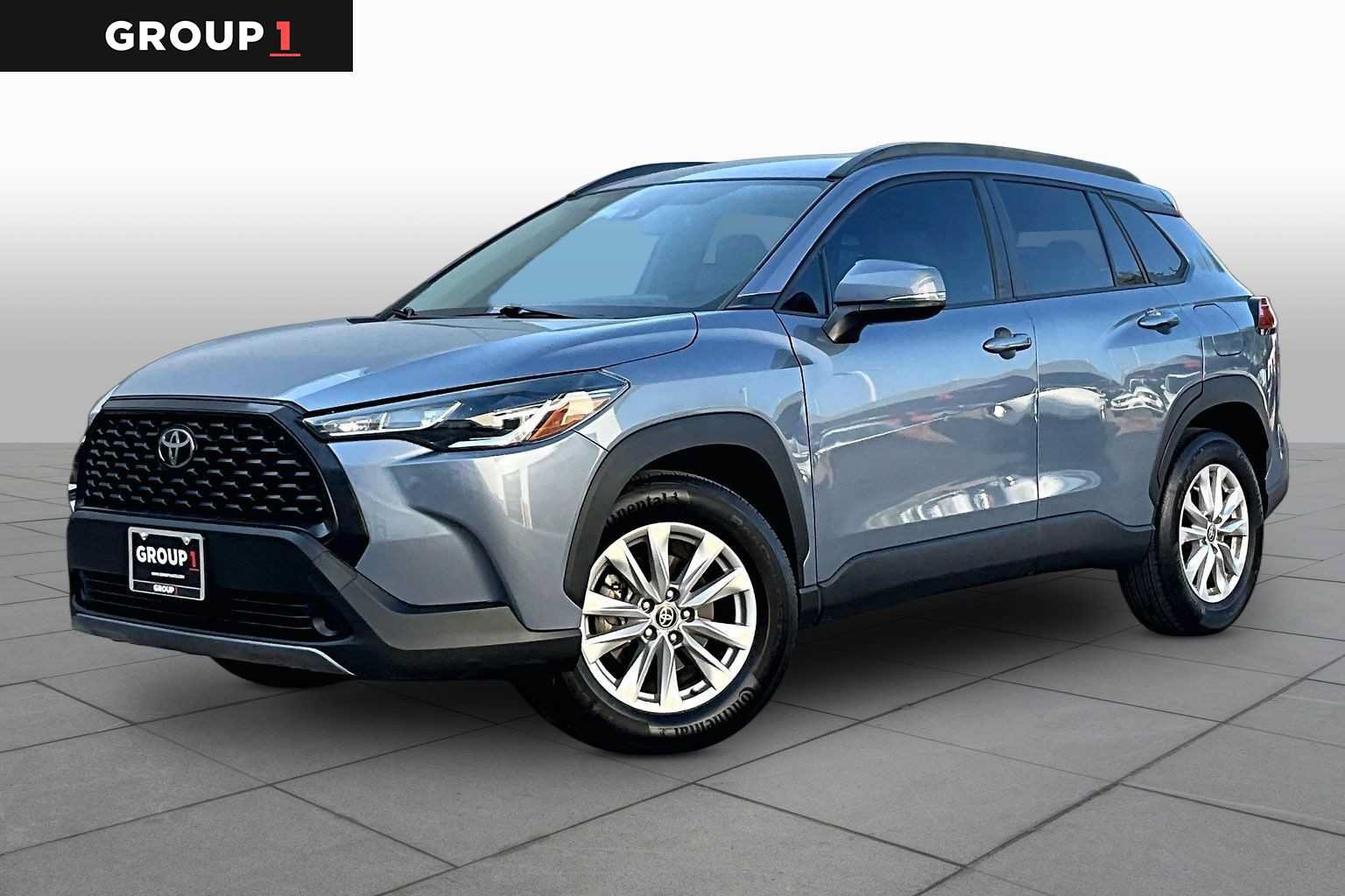 Used 2022 Toyota Corolla Cross LE FWD video 1