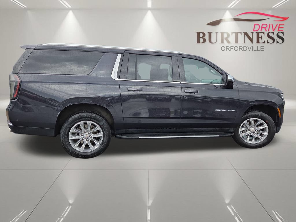 Certified 2026 Chevrolet Suburban Premier AWD/4WD image 9