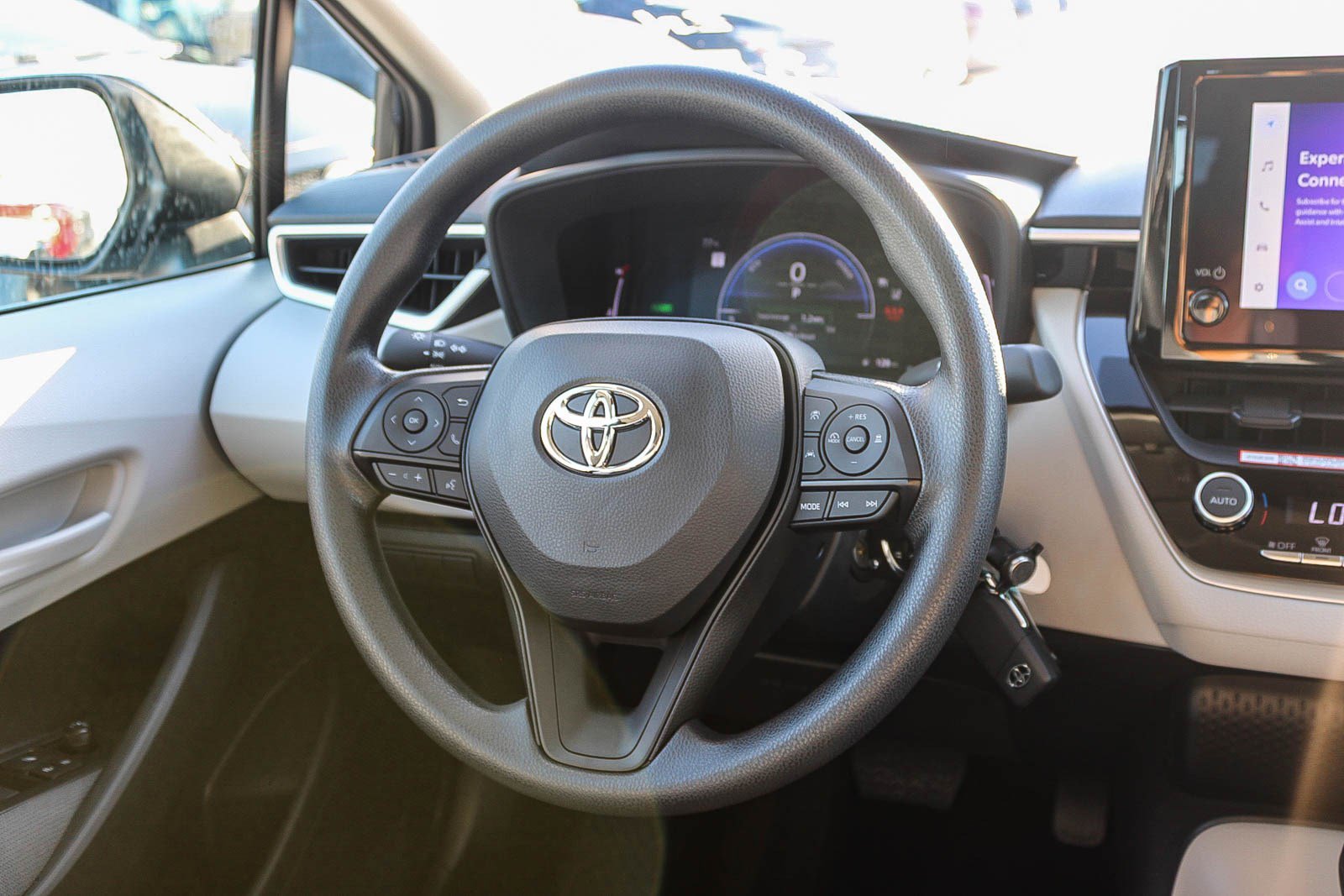 New 2026 Toyota Corolla LE FWD image 18