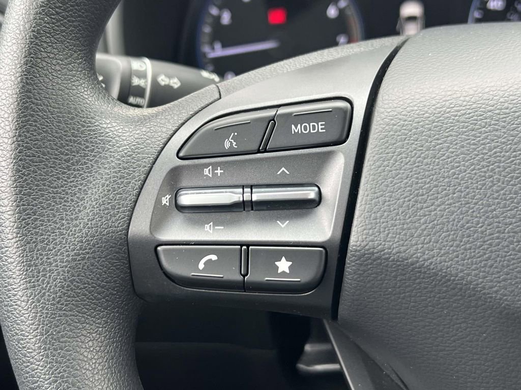 Certified 2023 Hyundai Kona SE w/ Cargo Package AWD/4WD image 21