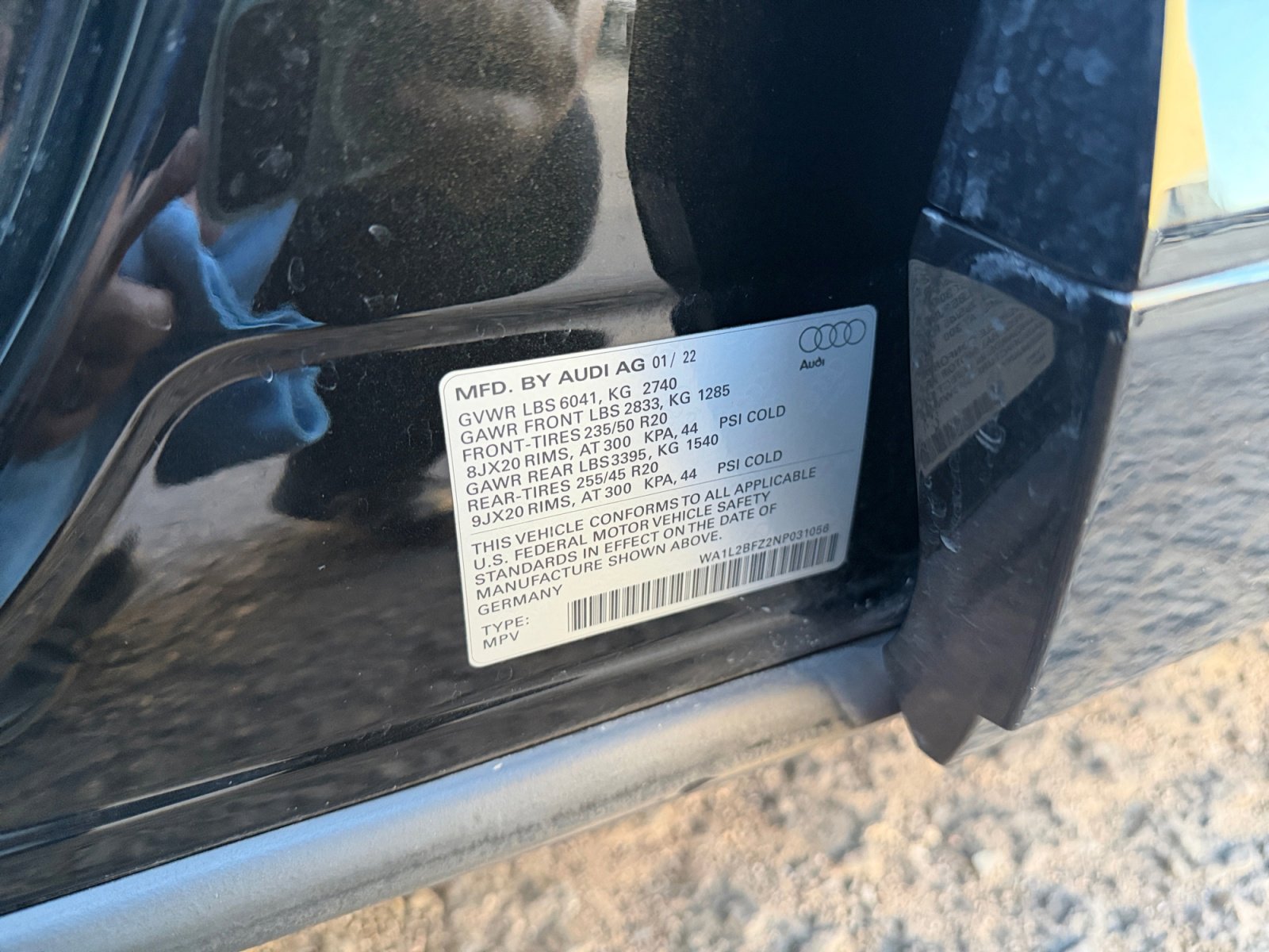 Used 2022 Audi Q4 e-tron Premium Plus AWD/4WD image 34