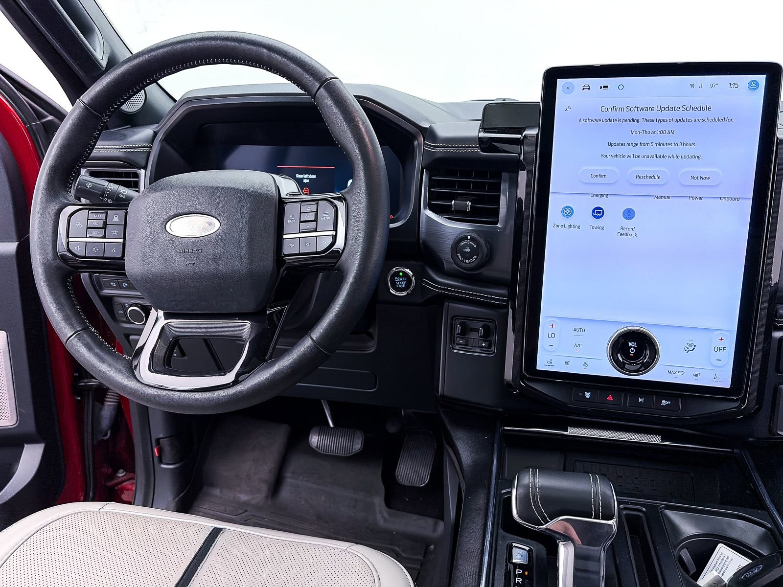 Used 2023 Ford F150 Lightning Platinum image 5