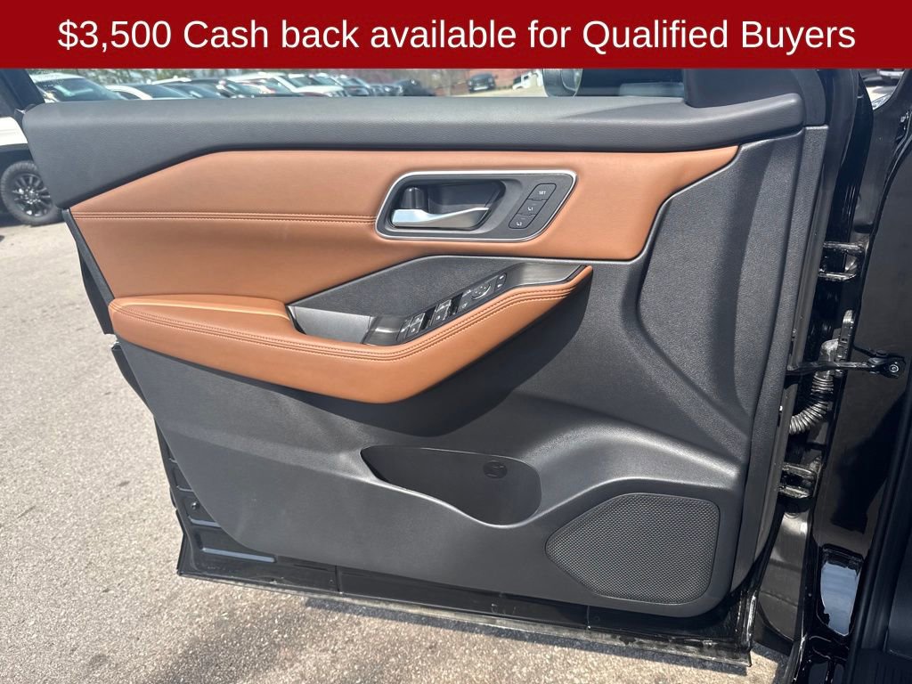 New 2026 Nissan Rogue Platinum w/ Platinum Premium Package image 12