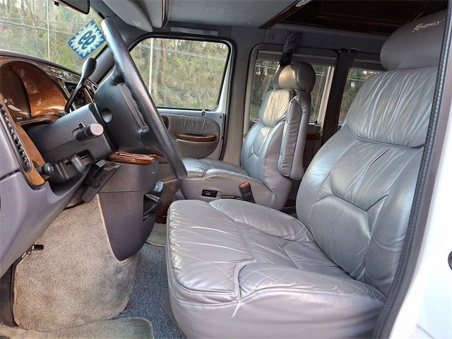 Used 1999 Dodge B1500 Conversion image 21