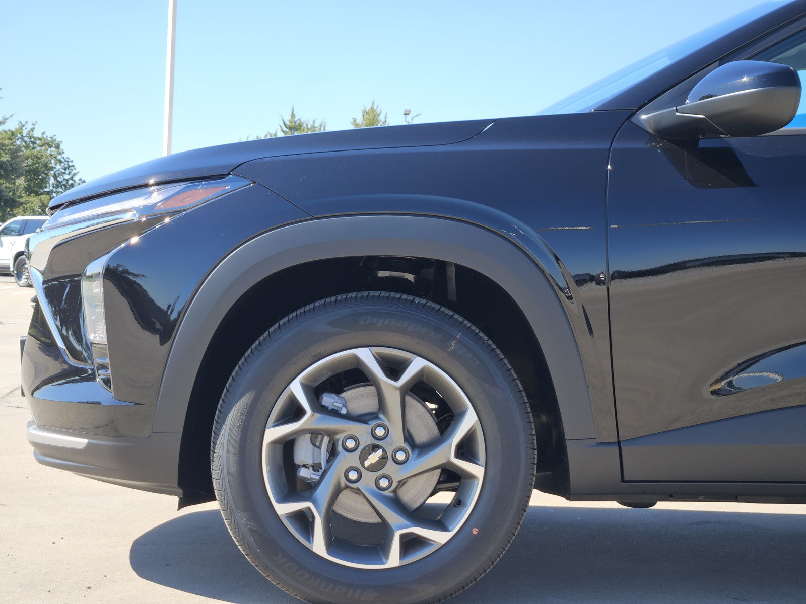 New 2026 Chevrolet Trax LT w/ Driver Confidence Package FWD image 6