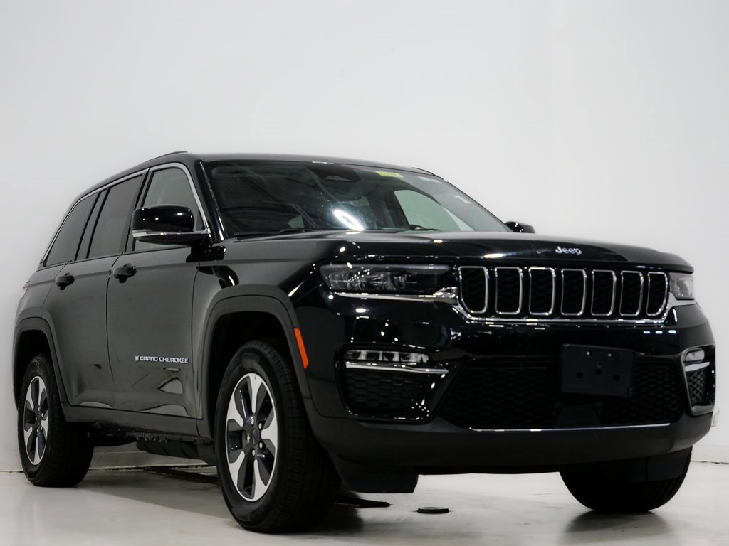 Used 2023 Jeep Grand Cherokee 4WD 4xe