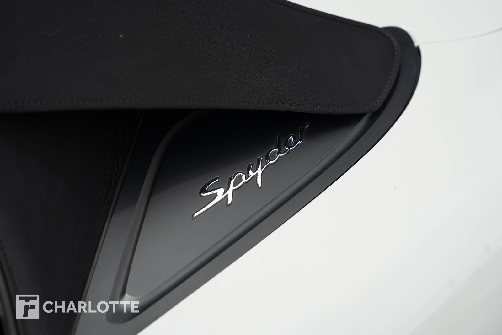 Used 2021 Porsche 718 Boxster Spyder RWD image 10