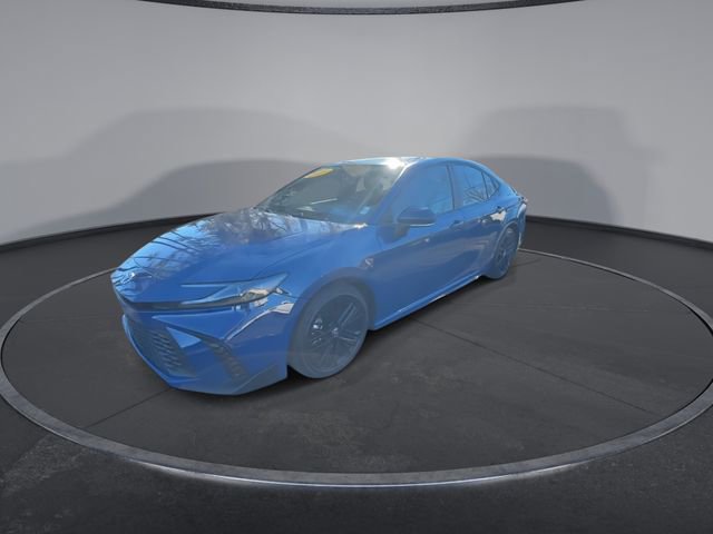 Used 2025 Toyota Camry SE image 8