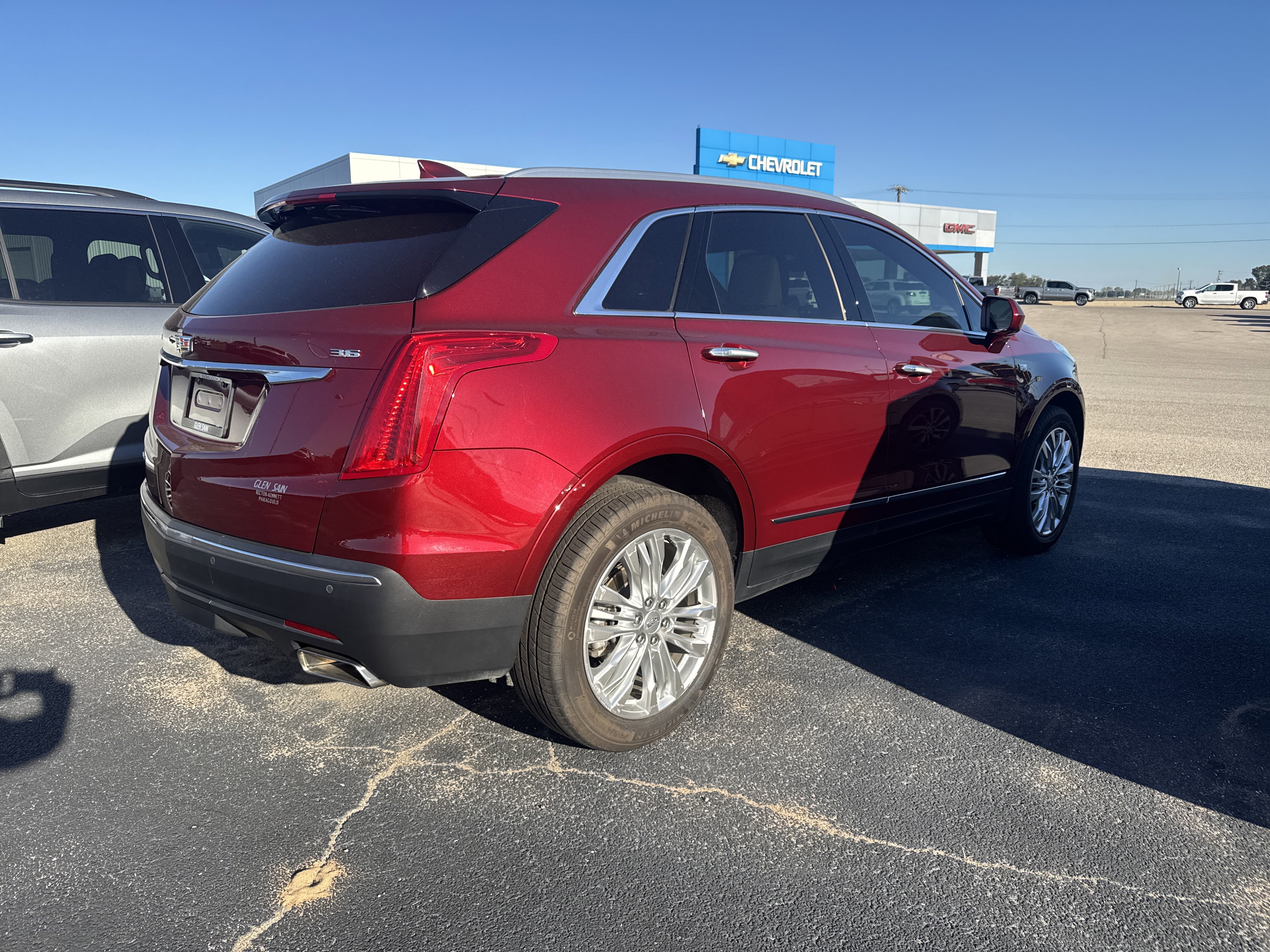 Used 2017 Cadillac XT5 Premium Luxury image 5