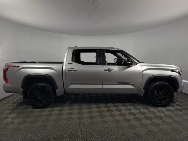 Used 2025 Toyota Tundra Limited w/ TRD Off-Road Package AWD/4WD image 10