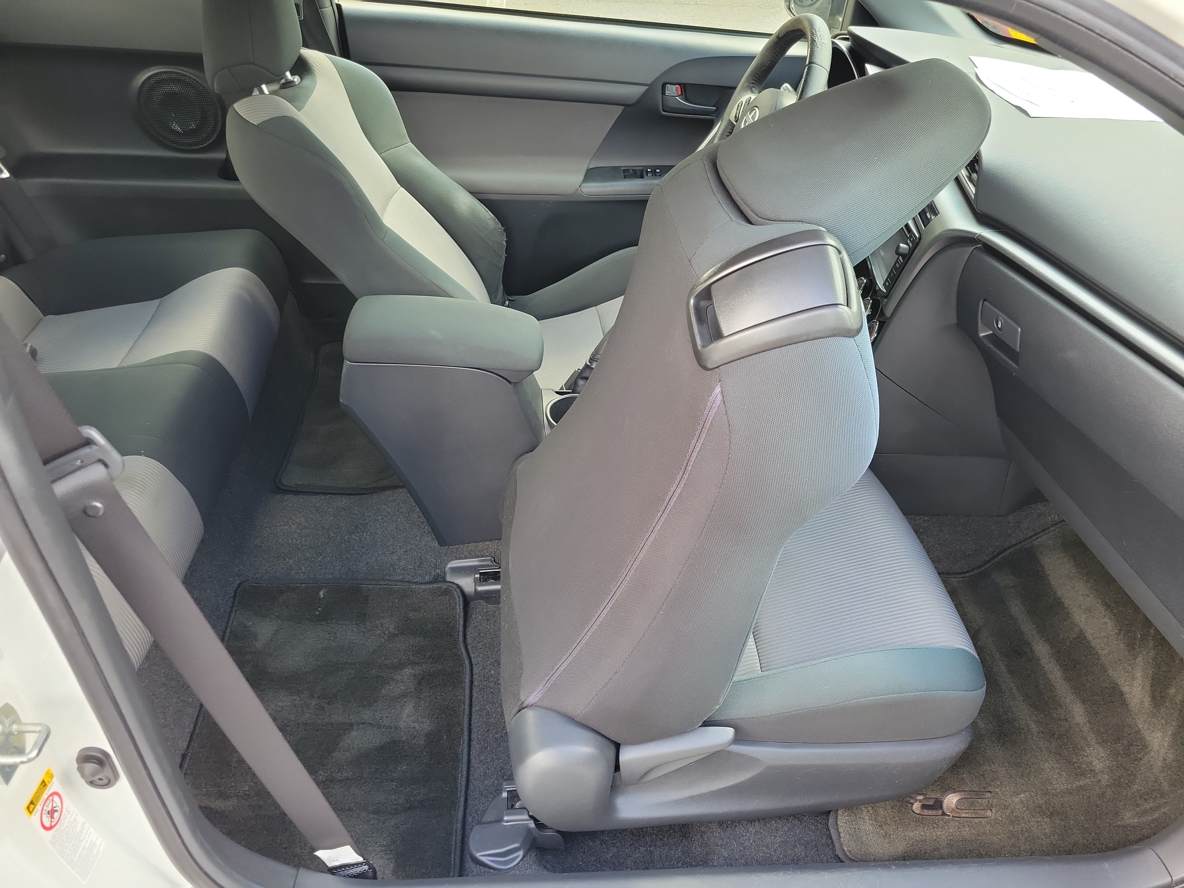 Used 2015 Scion tC FWD image 24